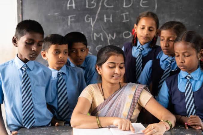 Bihar Niyojit Teacher Salary 2026